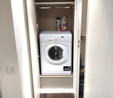 Gambetta Apartment | 7 min walk Metro, ApartHotel, La Défense