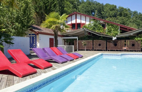 La Bastide-Clairence Apartment | 70 m² Apartment ∙ 3 bedrooms ∙ 8 guests