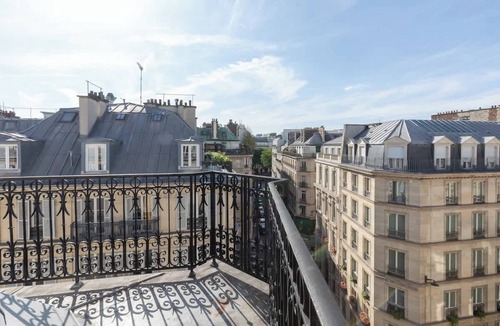 Madeleine Apartment | A 175 SQM LUXURIOUS PARISIAN EXPERIENCE NEXT TO THE MADELEINE - RUE DE L'ARCADE