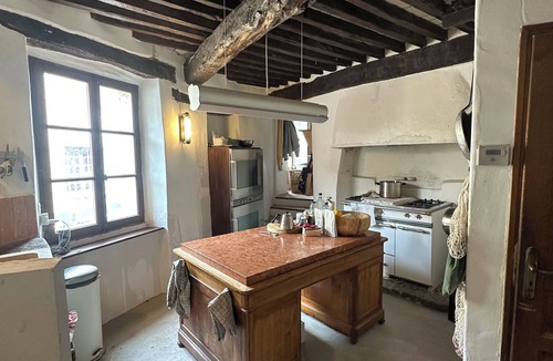 Saint-Auban-sur-L'Ouveze House | A bucolic village house in the Drôme countryside