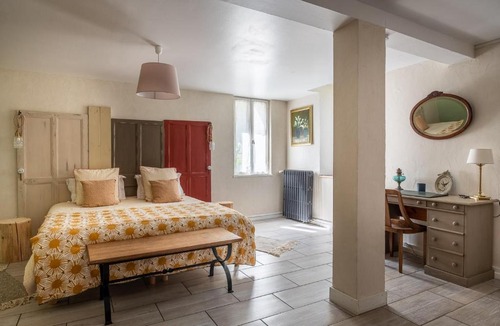 Molineuf Bed & Breakfast | A LA LETTRE THE