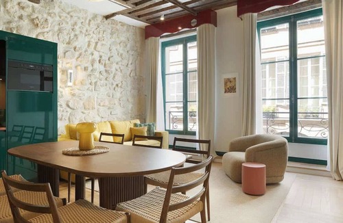 Quartier de la Monnaie Apartment | A Lavish 3-BR/3BA with Services in Saint-Germain