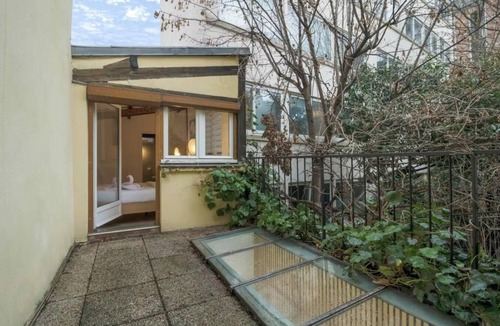 Jardin des plantes Apartment | A PERFECT PARISIAN DUPLEX WITH PRIVATE TERRACE AT RUE MOUFFETARD