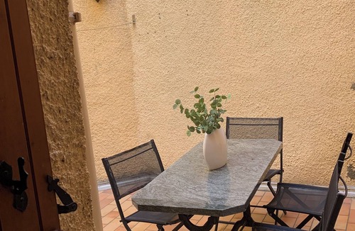 Saint-Andre Apartment | A Pleasant Getaway for Four Between the Sea and the Mountains