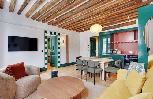 Quartier de la Monnaie Apartment | A Trendy 2-BR/2-BA with Services in Saint-Germain