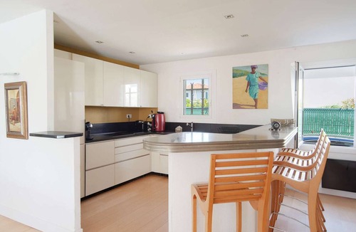 Saint-Jean-de-Luz Apartment | A very beautiful house with a pool