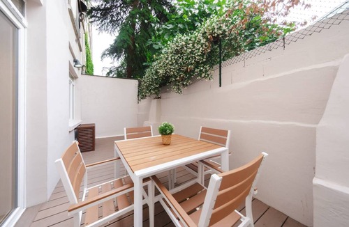 11th Arrondissement Apartment | AC Apartment with Terrace in the Center of Paris