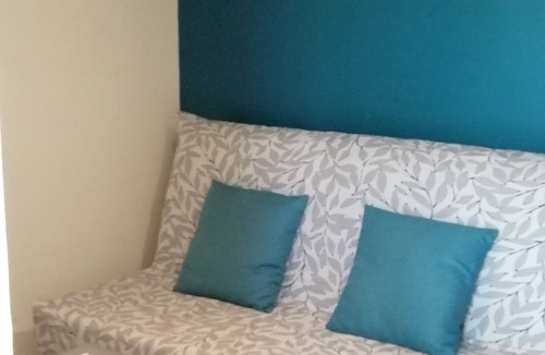 Laluque Apartment | Adorable Studio Neuf. 30 Minutes de la Plage