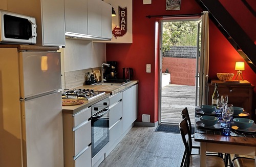 Concarneau House | Adorable sunny house in the heart of downtown