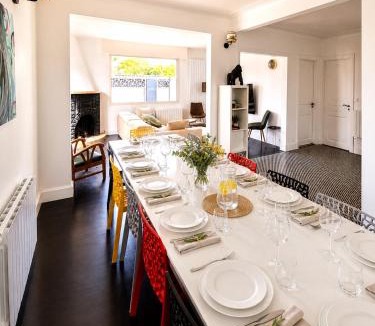 Gagny Villa | Agréable Villa à mi-chemin de Paris & Disneyland & Stade de France
