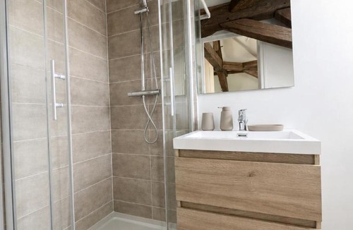 Madeleine - Saint-Leonard Apartment | Agreable studio confortable pres du coeur de ville - 2 pers