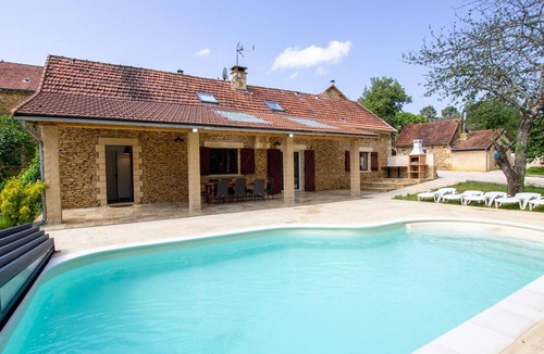 Saint-Crepin-et-Carlucet Cottage | Air-conditioned house with private pool and pets allowed