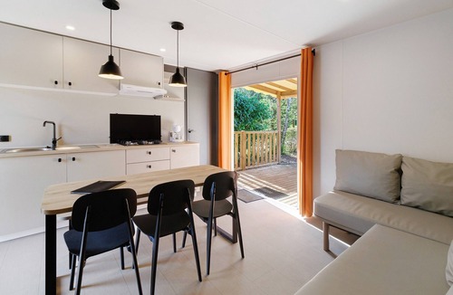 Bouzic House | Air-conditioned "Agora" Mobile Home: Dordogne Getaway, Shared Pool & Mini-Farm near Sarlat