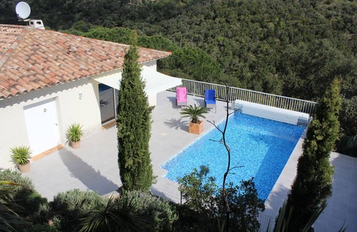 Llauro Villa | Air-conditioned luxury villa with private heated pool classified tourism *