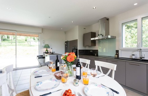 Lamagdelaine House | Air-conditioned villa with heated pool