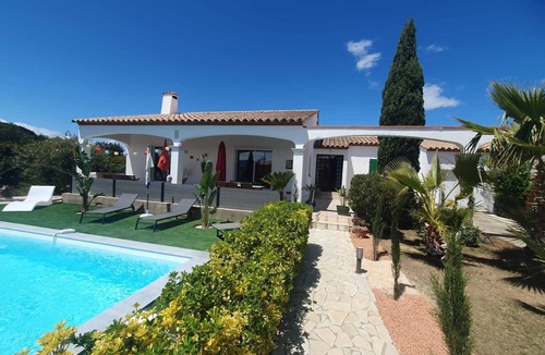 Pollestres Villa | Air-conditioned villa with private swimming pool 8 persons Classified 4*.