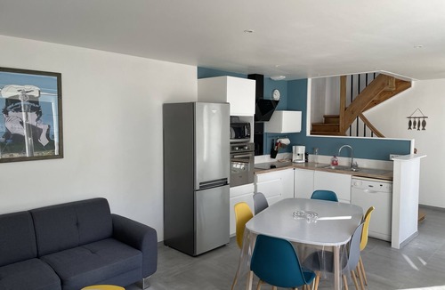 Lezardrieux House | All inclusive bed linen, towels and wifi