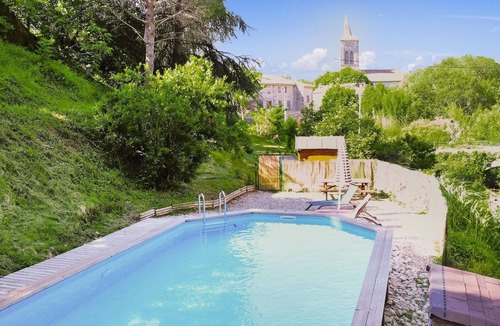 Saint-Etienne-de-Boulogne House | Amazing home in St.Etienne De Boulogne