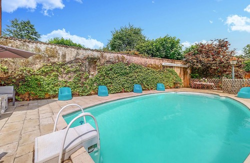 Couhe House | Amazing home in Couhe