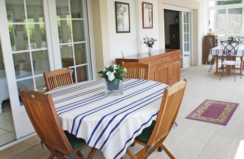 Urrugne House | Amazing home in Urrugne with 2 Bedrooms and WiFi