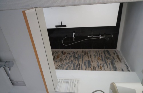Madeleine - Saint-Leonard Cabin | ANGERS small detached house city center UCO train station +/-1 mn