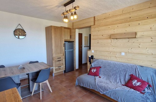 Saint-Michel-de-Chaillol Apartment | Apartment in the heart of the resort - 4 guests