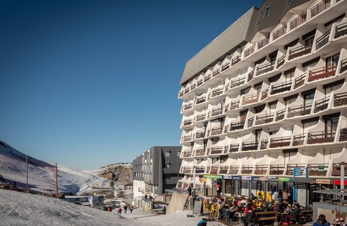 Arette Apartment | Apartment 'Appartement À La Montagne' with Wi-Fi