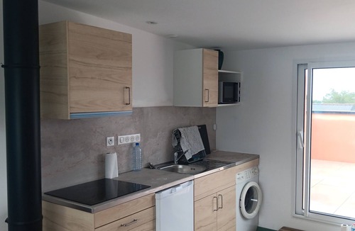 Trelevern Apartment | Apartment 34m2 large terrace sea view 2km beaches gr34. Pink granite hillsides