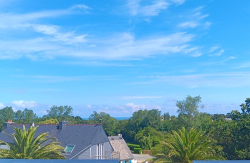 Trelevern Apartment | Apartment 34m2 large terrace sea view 2km beaches gr34. Pink granite hillsides