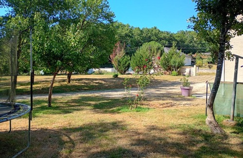 Varetz Apartment | Apartment 65 m2 SE Rez de Jardin 2 chambres