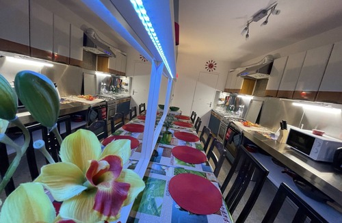 Clermont-Ferrand Apartment | Apartment-Apartment-Ensuite with Bath-Balcony