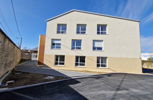 Bourges Apartment | Apartment-Apartment-Ensuite with Shower