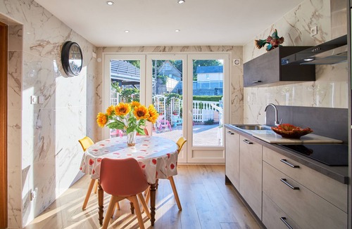 Pierre-Chatel Apartment | Apartment 'Au Clair Matin à La Mure' with Mountain View, Garden, A/C & Wi-Fi