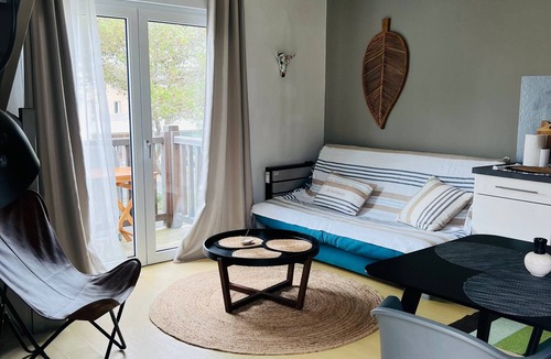 La Rochelle Apartment | Apartment 'Charmant Duplex Au Coeur Des Minime' with Balcony