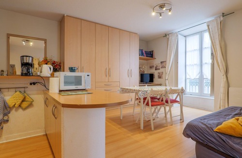 Vals-les-Bains Apartment | Apartment Chez Maïté