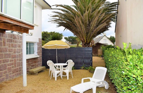 Tregastel Apartment | Apartment classified 3* 20m from the beach in TREGASTEL