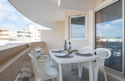 La Cote Radieuse Apartment | Apartment Copacabana-27 by Interhome
