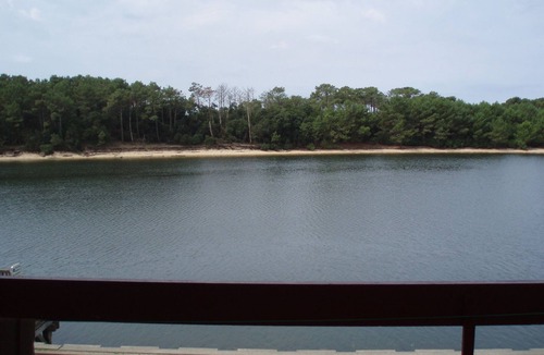 Soustons Apartment | Apartment facing the marine lake a 1. 5 km from the ocean FR5KKC83