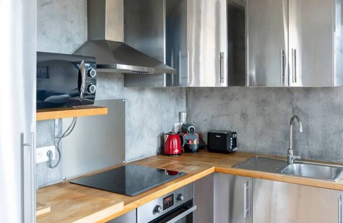 Centre Ancien Apartment | Apartment for 2, Place St. Sauveur