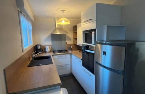 Ile-de-Batz Apartment | Apartment for rent facing the sea.ideal for rest and relaxation