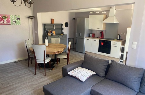 Le Fleix Apartment | Apartment Gîte Les Fleurs 3★ - Swimming pool & air conditioning, Dordogne