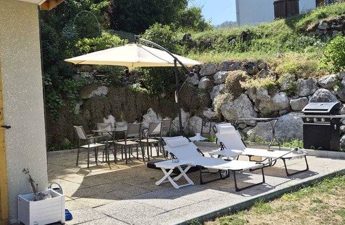 Villard-de-Lans Apartment | Apartment in a private home, parking, private garden. Pets allowed