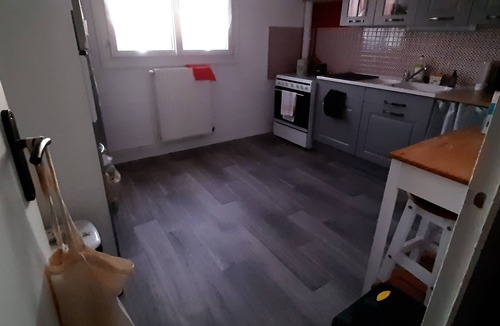 Funay - Bruyeres House | Apartment in quiet residence, 5min from 24h