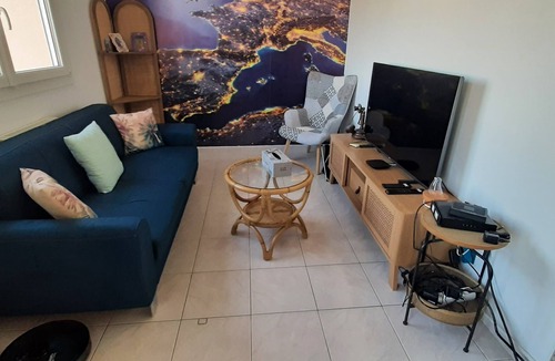Funay - Bruyeres House | Apartment in quiet residence, 5min from 24h