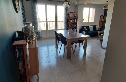 Funay - Bruyeres House | Apartment in quiet residence, 5min from 24h