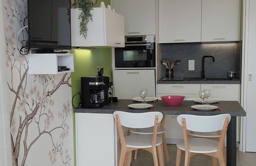 Quiberon Apartment | Apartment in quiet residence facing the beach with sea view