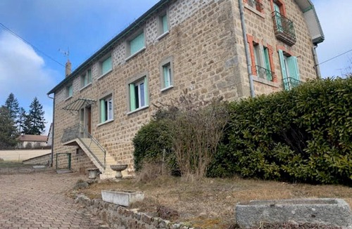 Usson-en-Forez Apartment | Apartment in Villa Clémence, "Chez Patrice & Marie line" with Countryside View