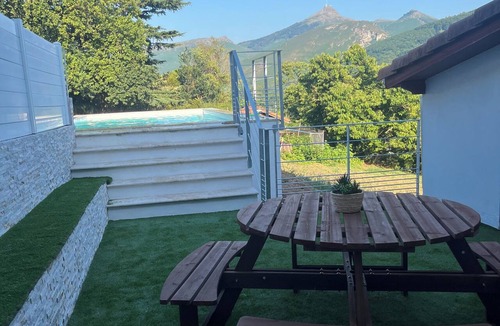 Urrugne Apartment | Apartment just a stone's throw from Saint-Jean-de-Luz