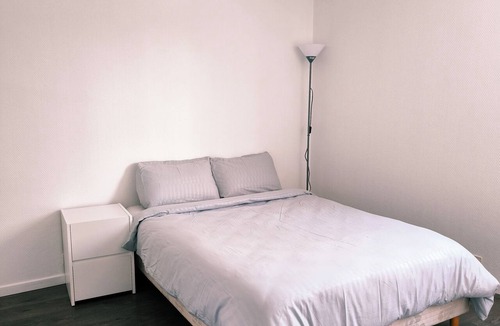 Champs-sur-Marne Apartment | Apartment just a stone's throw from the RER A line—Paris, Disney, and Centrex