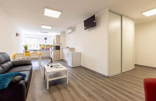 Narrosse Apartment | Apartment 'L’îlot Narrossais Idéal Curistes 8' – Conciergerieland